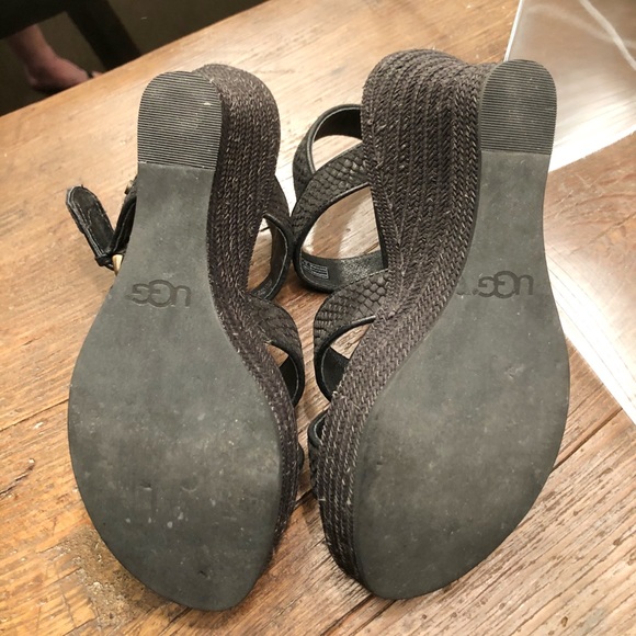Uggs Black Python Espadrille Platform Wedges 7B - Picture 5 of 6